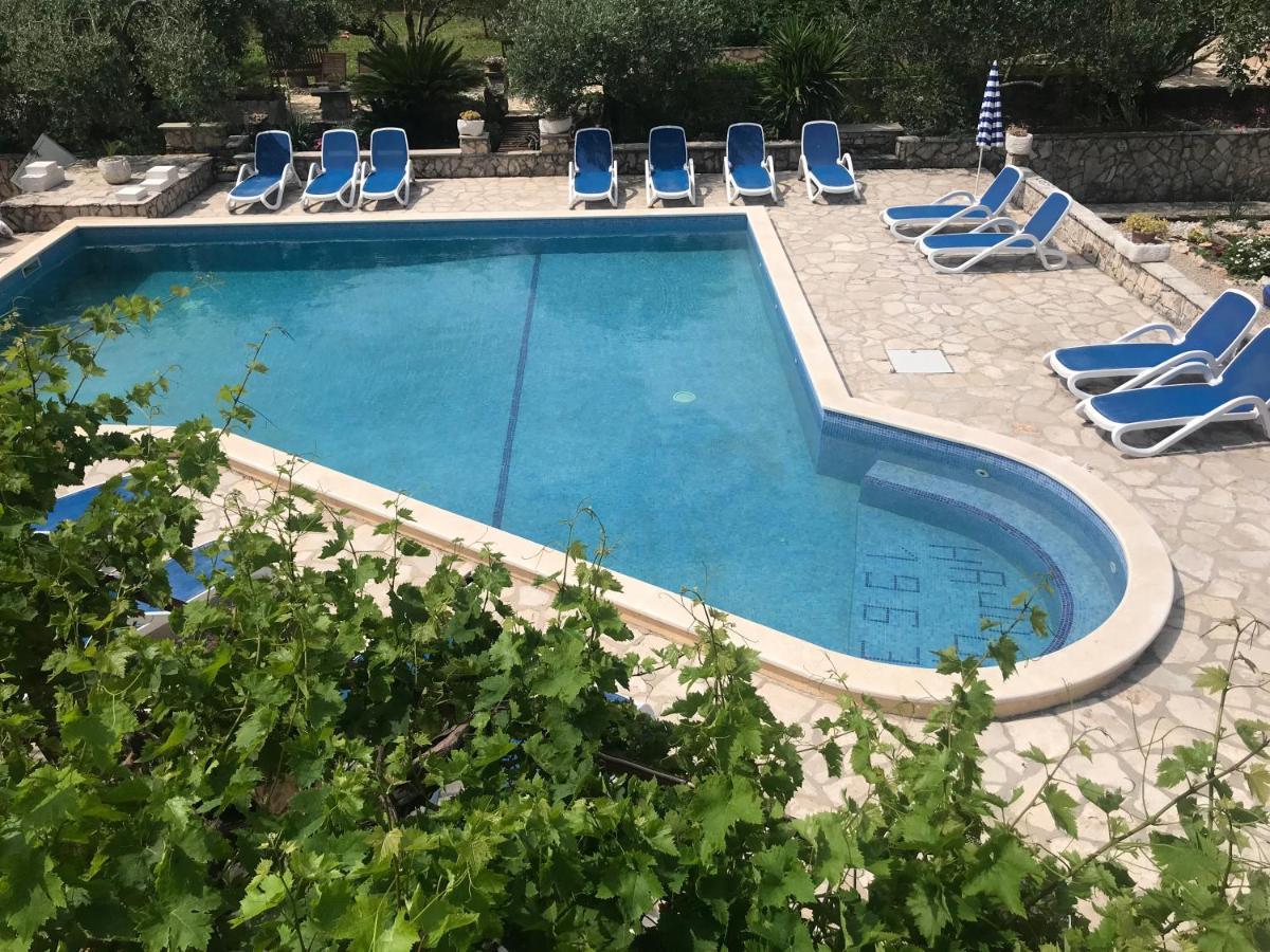 Cosy Sun-Splashed Bedroom - Pansion Hajduk Korcula Town Exterior foto